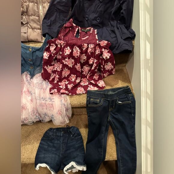 Bundle of Mixed Girls Clothes Size 5 - Picture 2 of 12